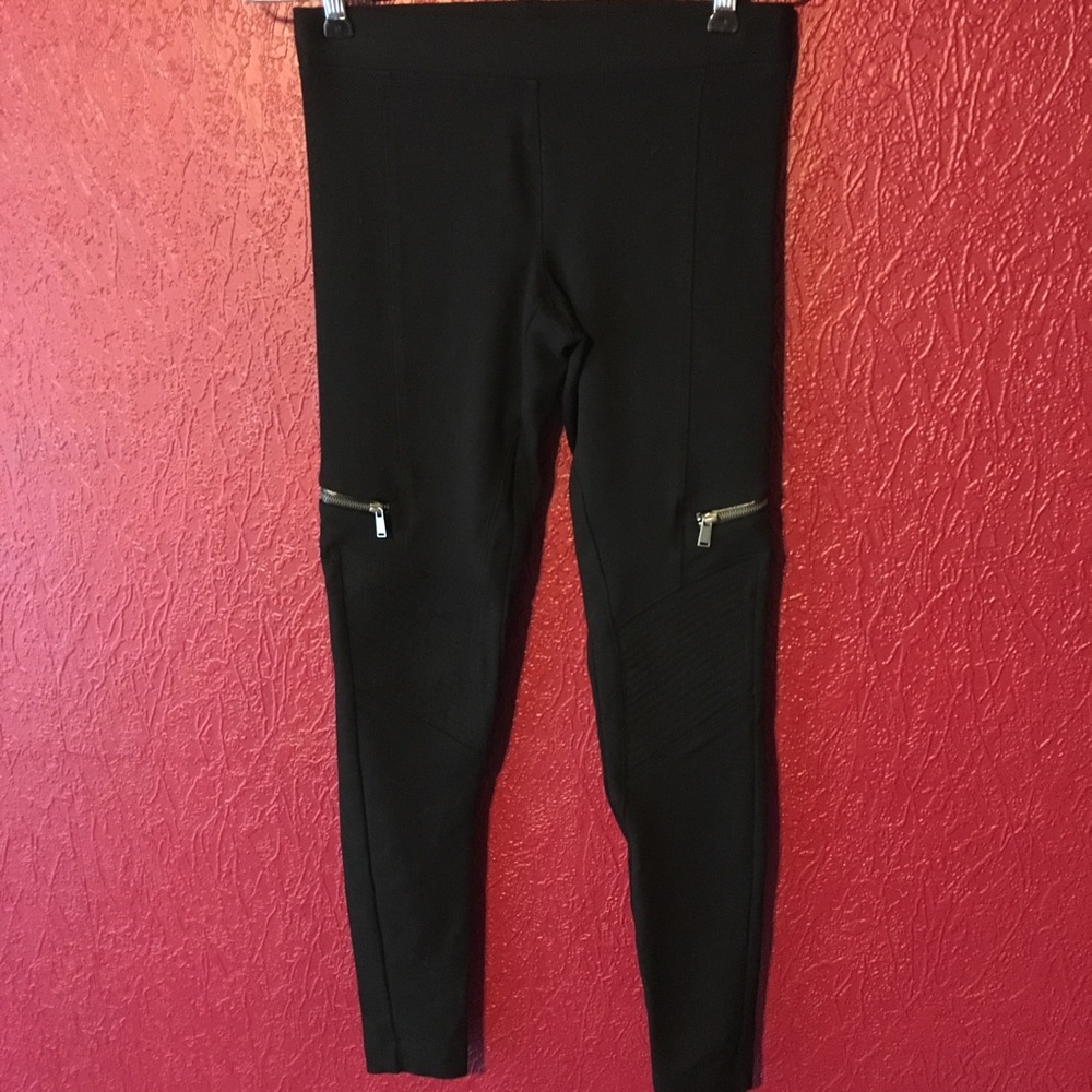 ❤️EXPRESS *RARE* Moto Leggings XS